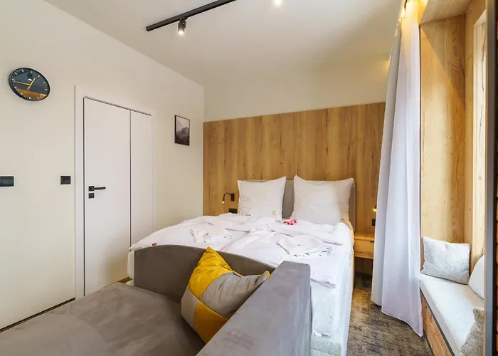 Harmony Land Vip Z Sauna I Jacuzzi By Royal Aparts * 스클라르스카포렘바