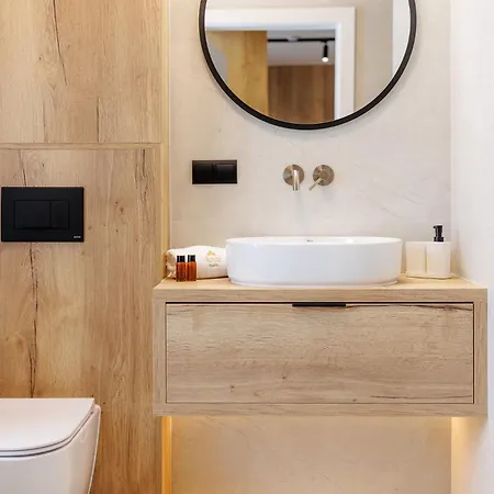 Harmony Land Vip Z Sauna I Jacuzzi By Royal Aparts Apartmán