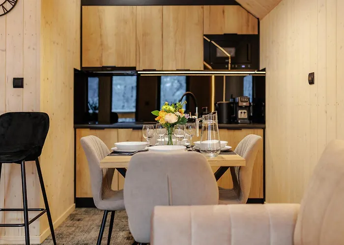 Daire Harmony Land Vip Z Sauna I Jacuzzi By Royal Aparts Szklarska Poreba